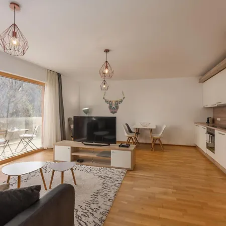 Haus Am Sonnenhang By Schladming-appartements