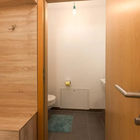 Haus Am Sonnenhang By Schladming-appartements